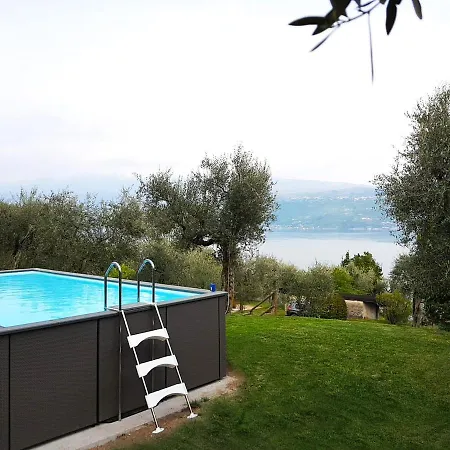 In Uliveto Vista - Leccino